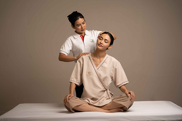 Traditional Massage nbw 1